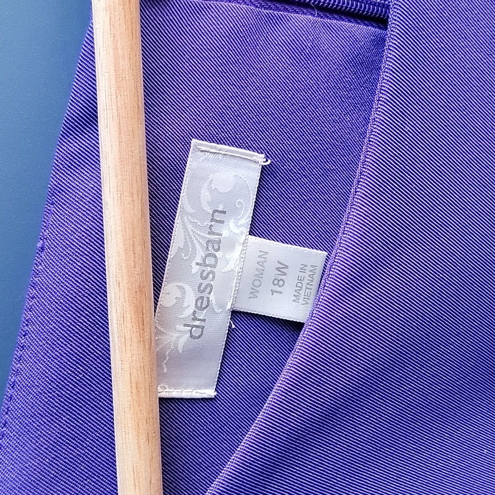 Purple sleeveless dress 18W